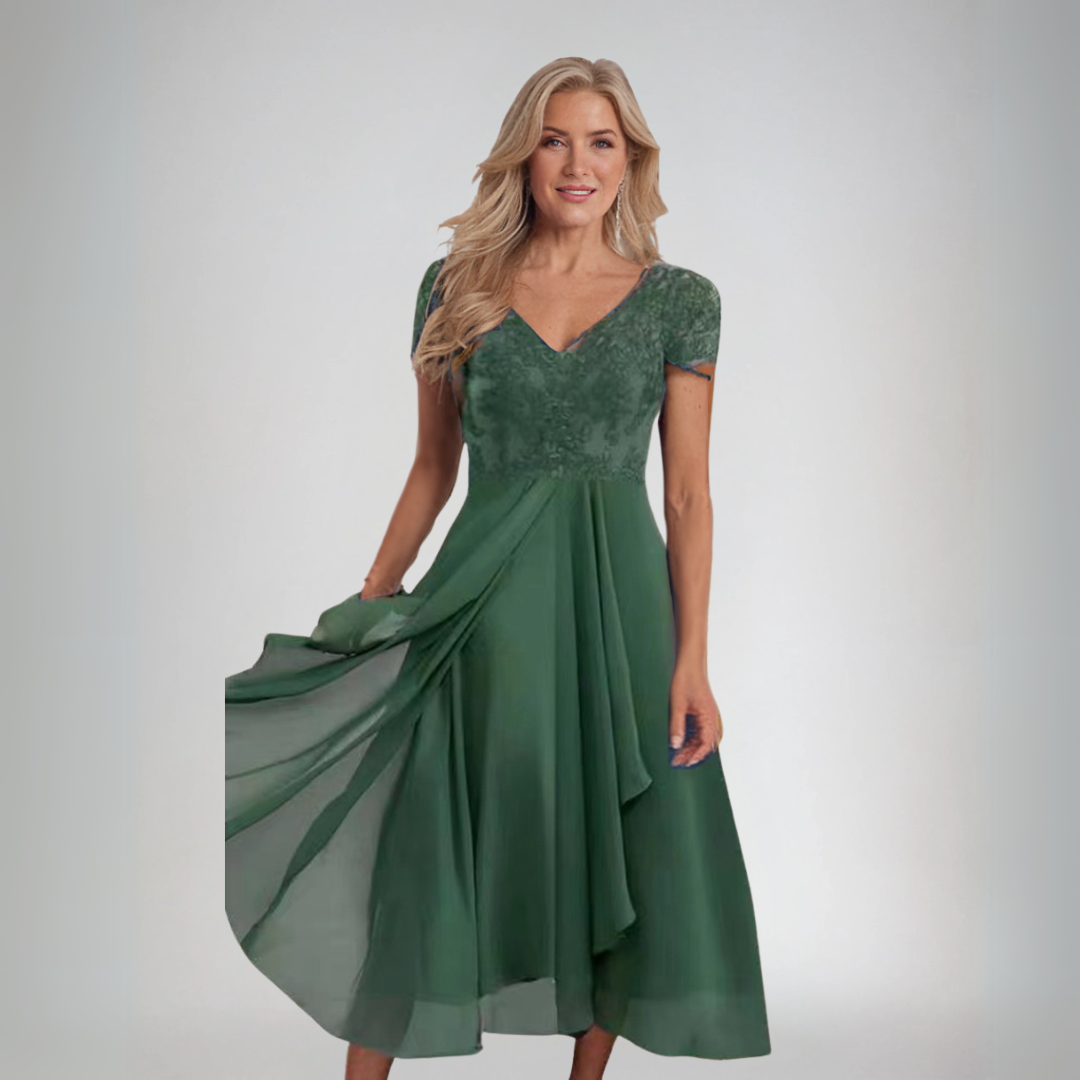 Monika | Elegantná čipková šaty